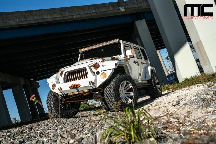 Jeep Wrangler Unlimited by MC Customs 2018 года  (фото 5 из 10)